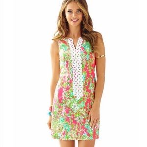 Lilly Pulitzer Southern Charm 16 EUC